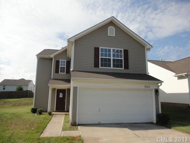 3723 Pimilico Trace Lane Charlotte NC 28216