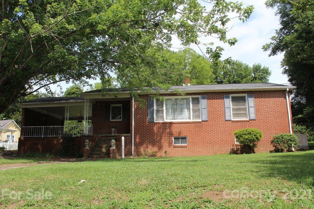 306 Catawba Street Morganton NC 28655