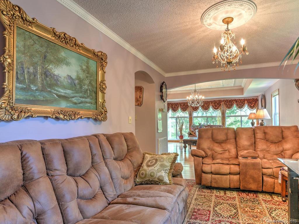 12 Peeler Drive Asheville NC 28803
