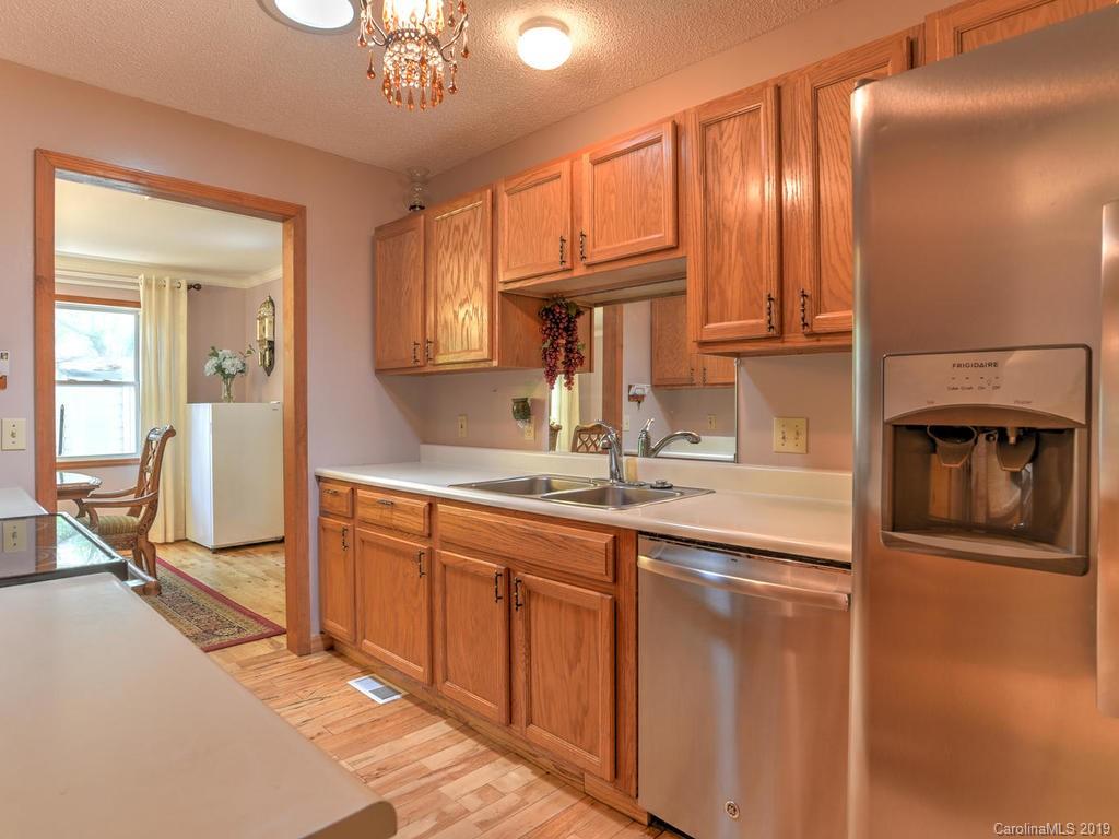 12 Peeler Drive Asheville NC 28803