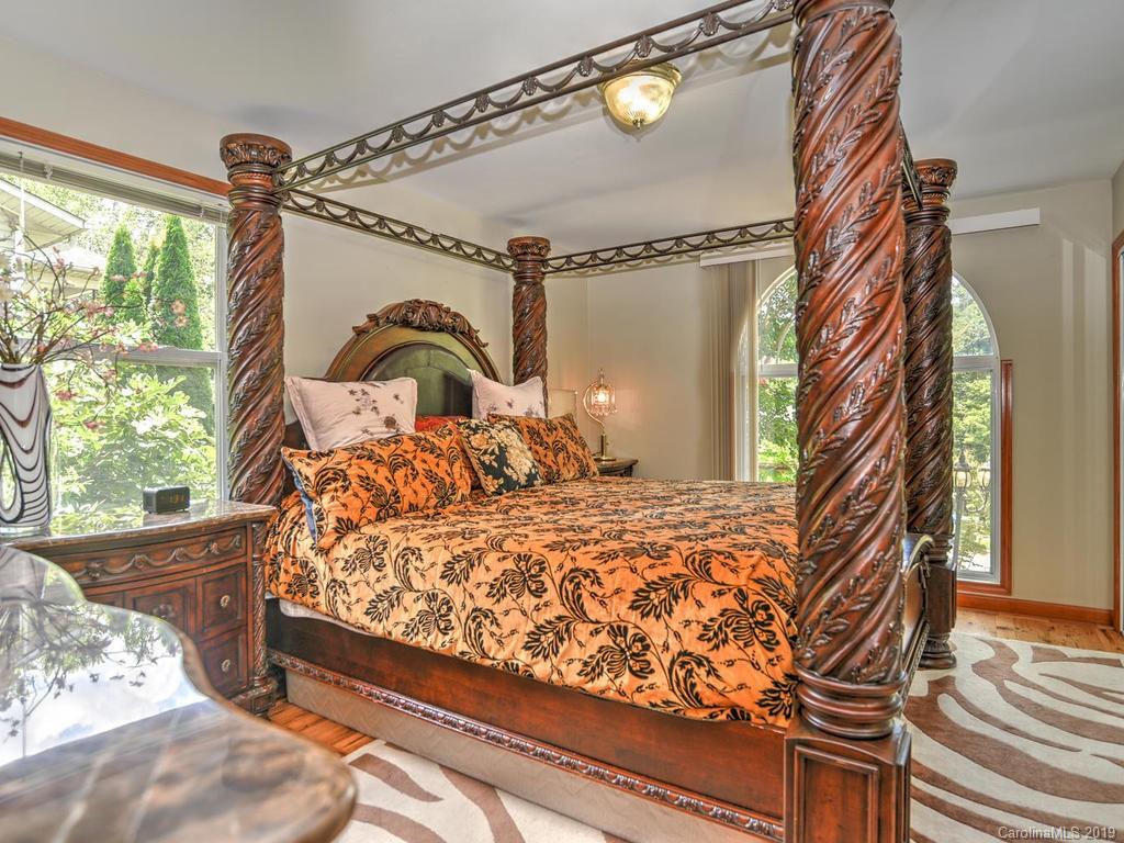 12 Peeler Drive Asheville NC 28803