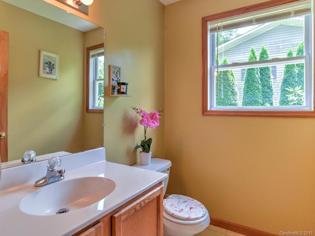 12 Peeler Drive Asheville NC 28803