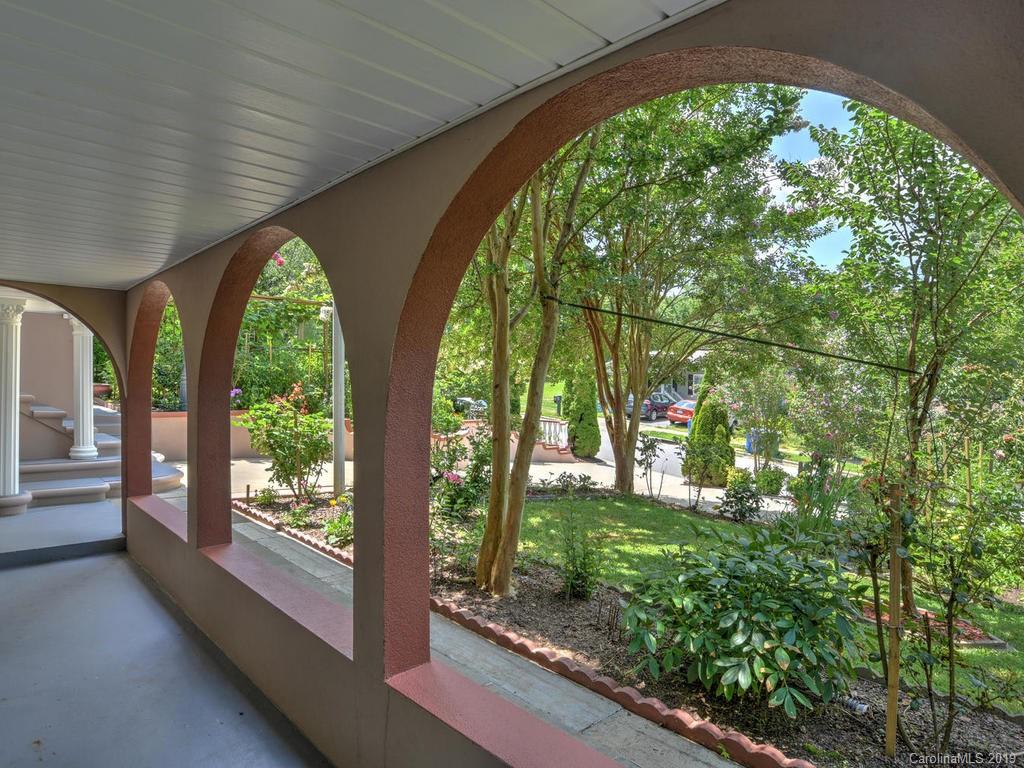 12 Peeler Drive Asheville NC 28803