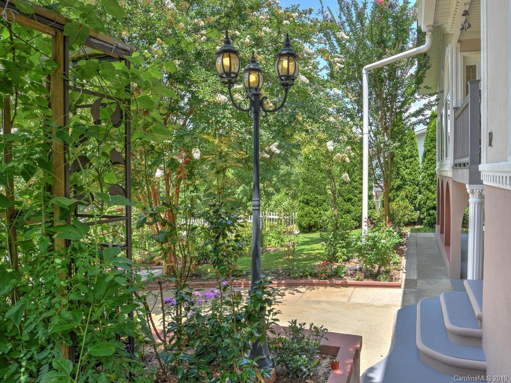 12 Peeler Drive Asheville NC 28803