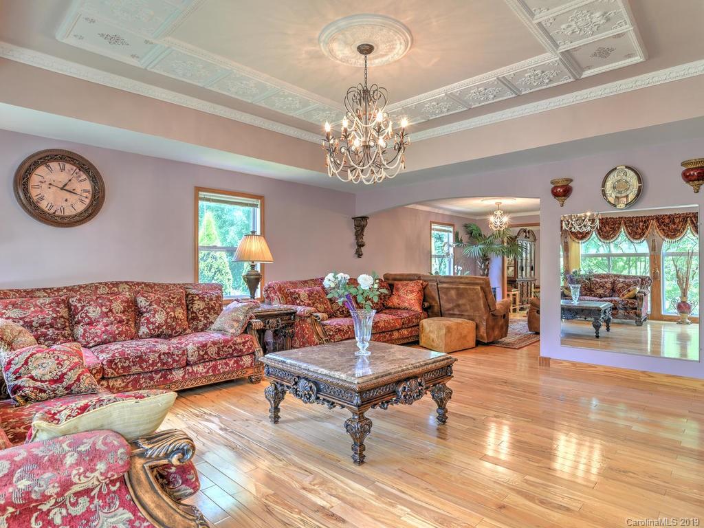 12 Peeler Drive Asheville NC 28803