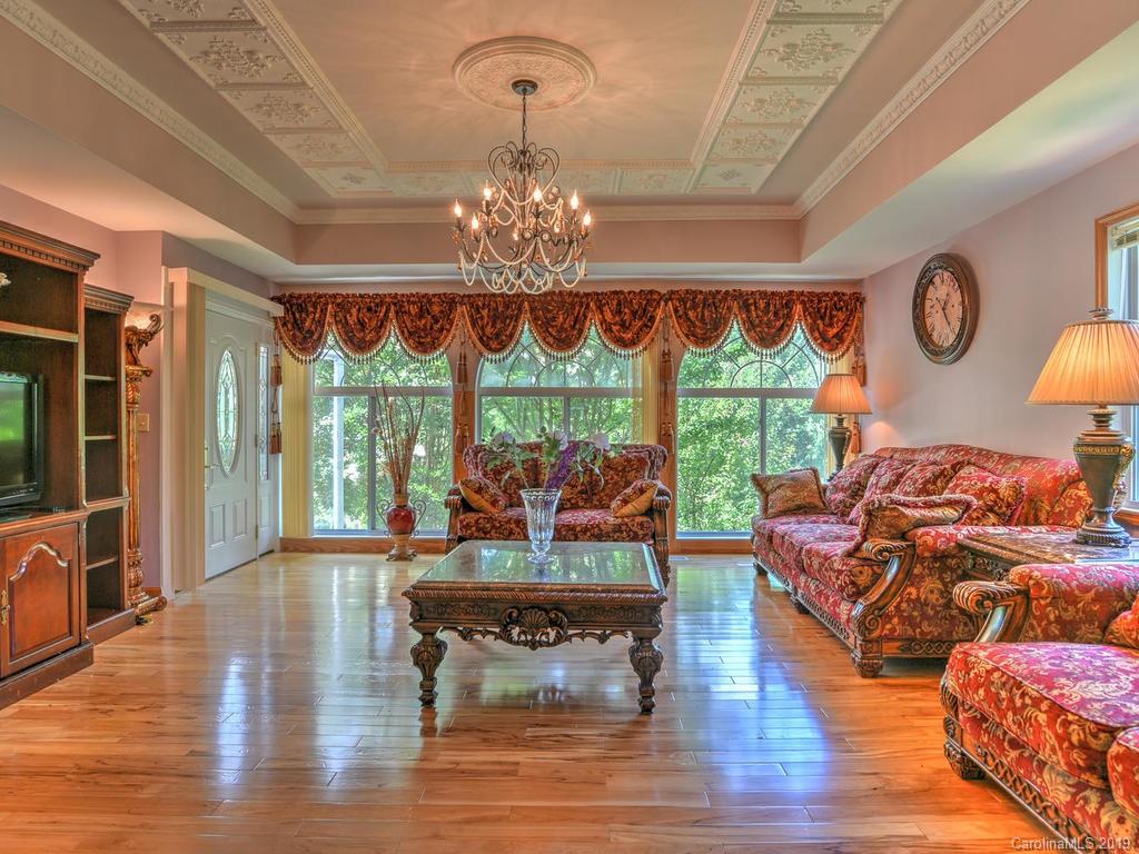 12 Peeler Drive Asheville NC 28803