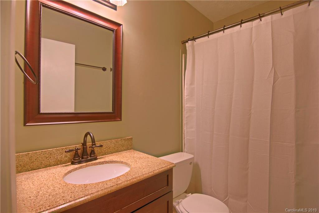 7 Glen Valley Drive Arden NC 28704