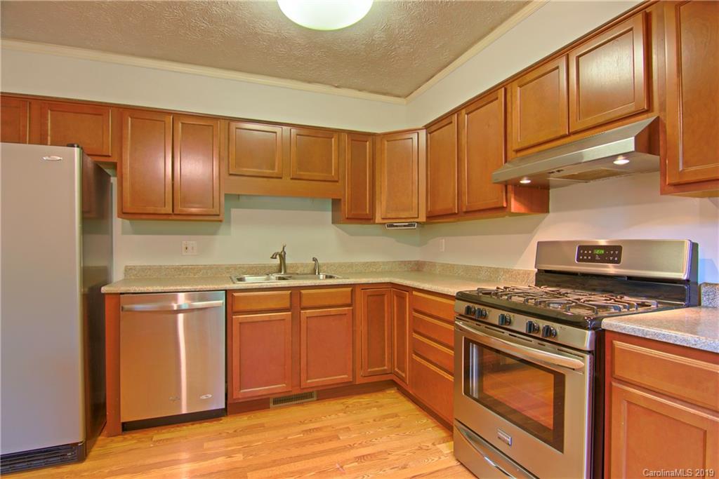 7 Glen Valley Drive Arden NC 28704