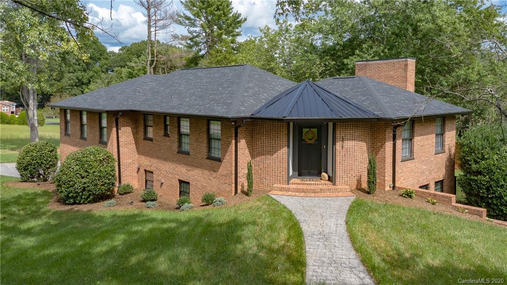 509 21st Avenue Ne Hickory NC 28601