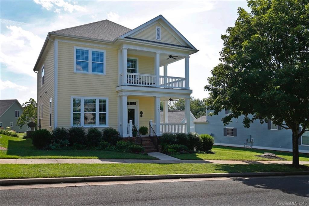 1925 4th Street Lane Nw Hickory NC 28601