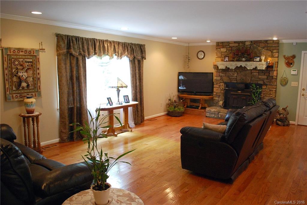 124 Warren Wilson Road Swannanoa NC 28778