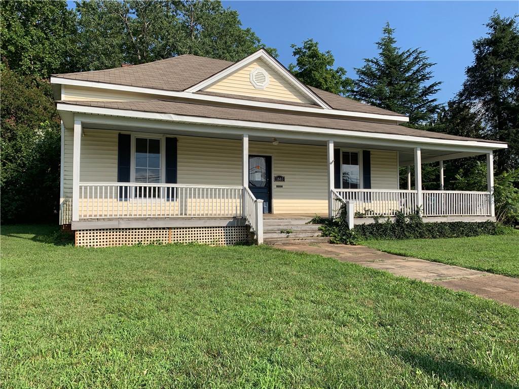 1603 N College Avenue Newton NC 28658