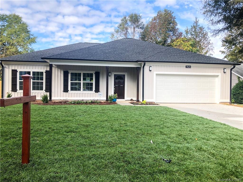 7825 Chestnut Ridge Drive Charlotte NC 28215