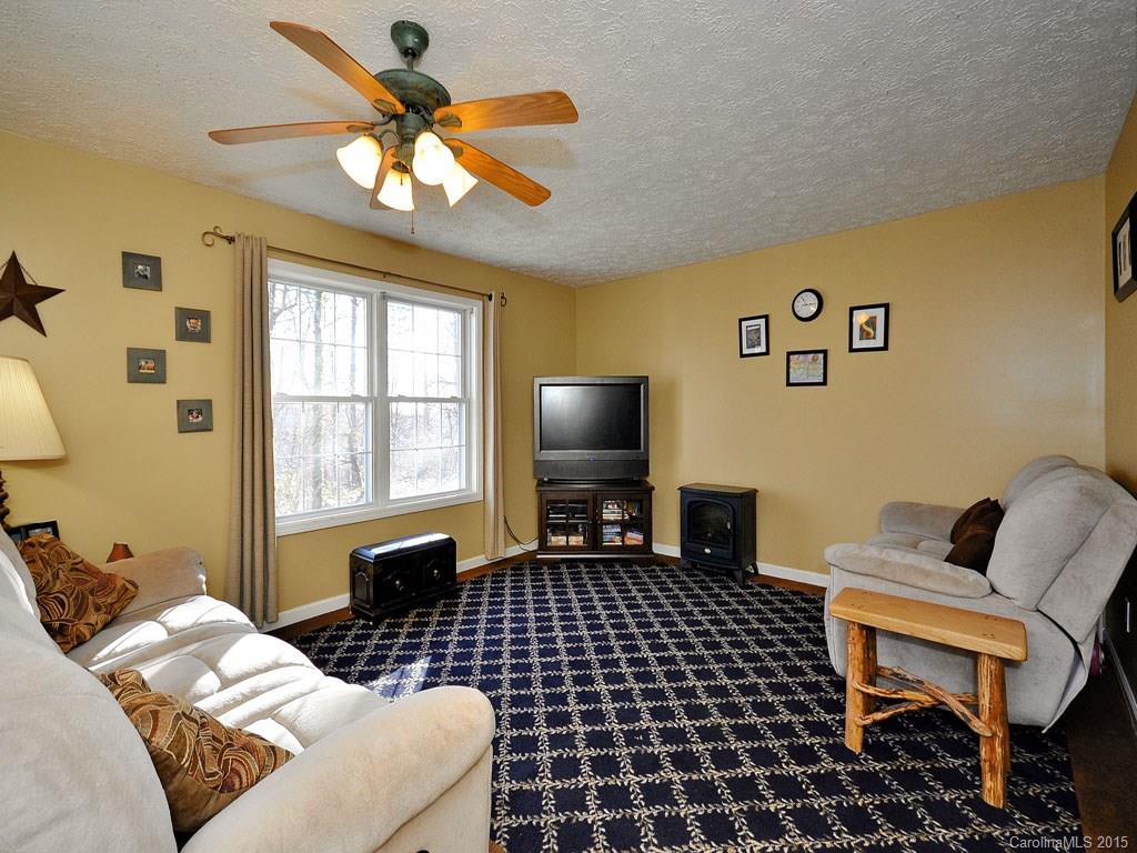 95 Guffey Mountain Road Fairview NC 28730