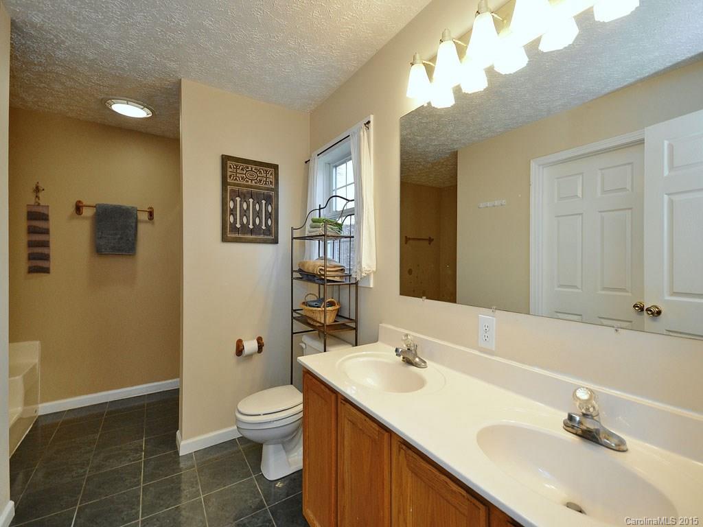 95 Guffey Mountain Road Fairview NC 28730