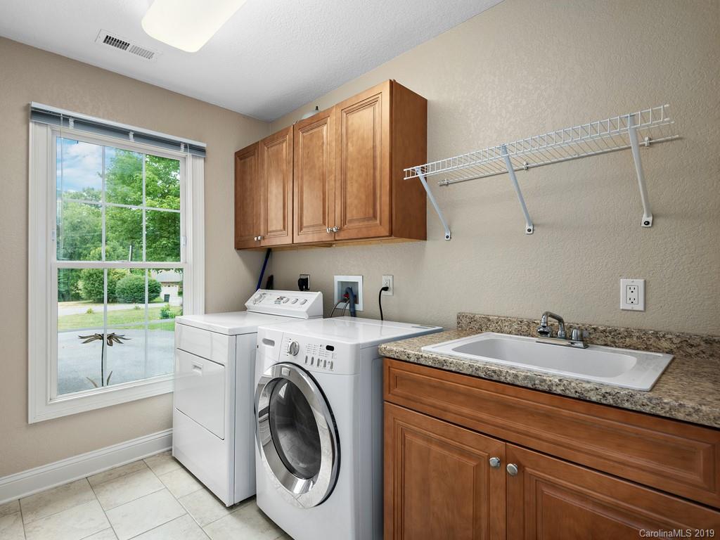 32 Terrace Lane Weaverville NC 28787