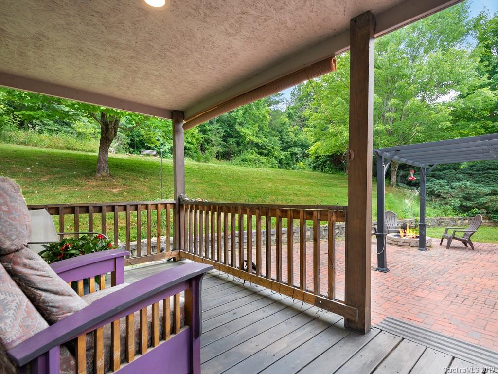 32 Terrace Lane Weaverville NC 28787