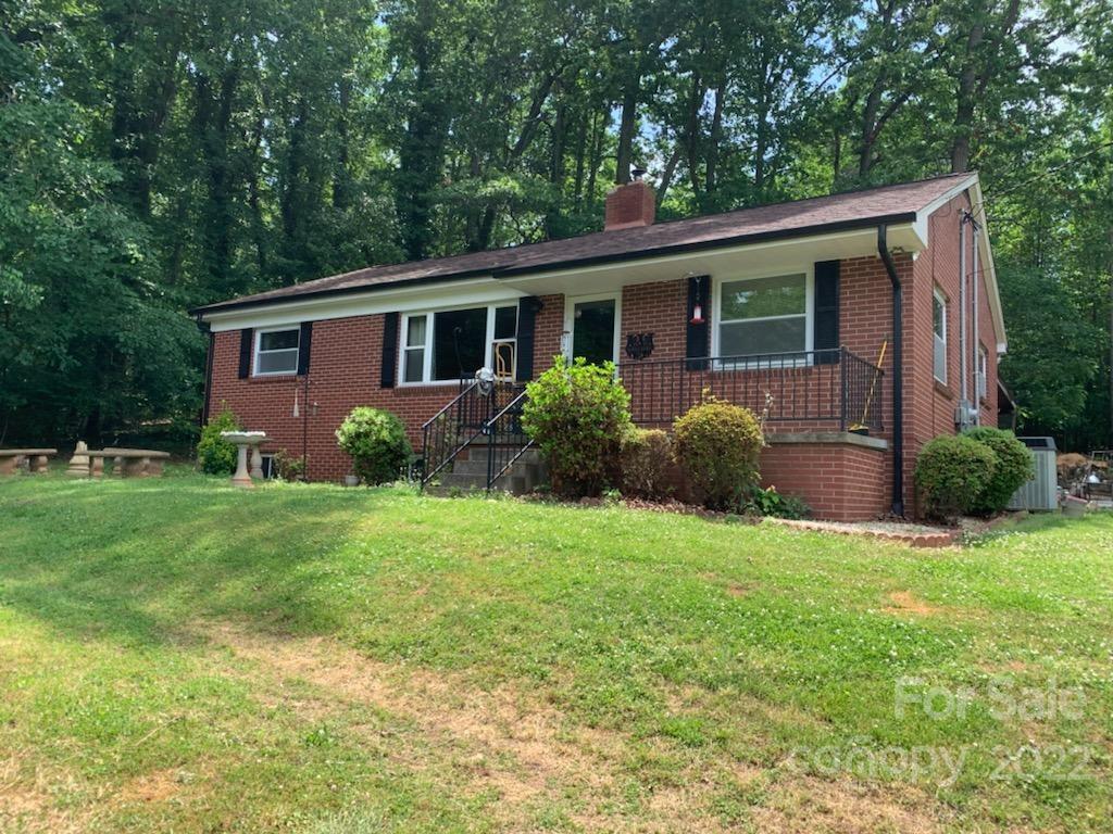 3709 Hickory Lincolnton Highway Newton NC 28658