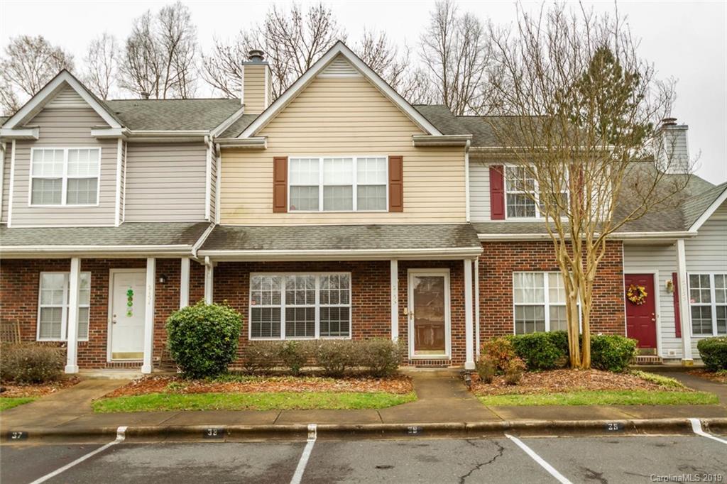2153 Preakness Court Charlotte NC 28273