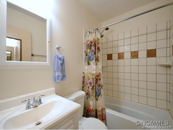 428 Christian Creek Road Swannanoa NC 28778