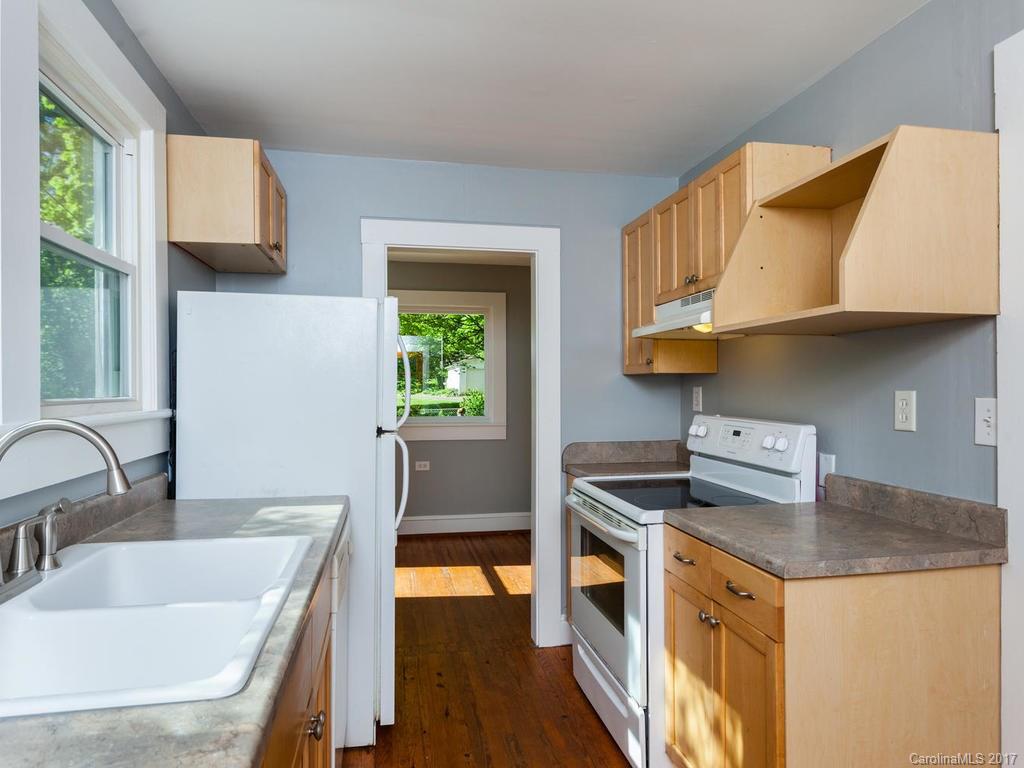 15 Greenwood Avenue Asheville NC 28806