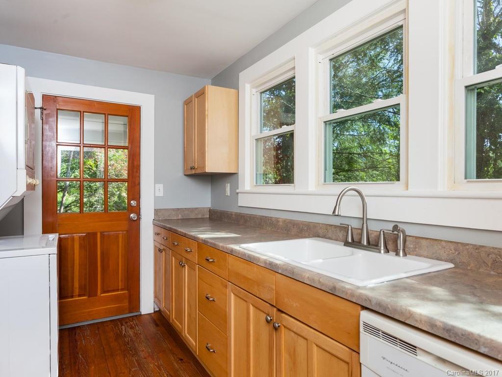 15 Greenwood Avenue Asheville NC 28806
