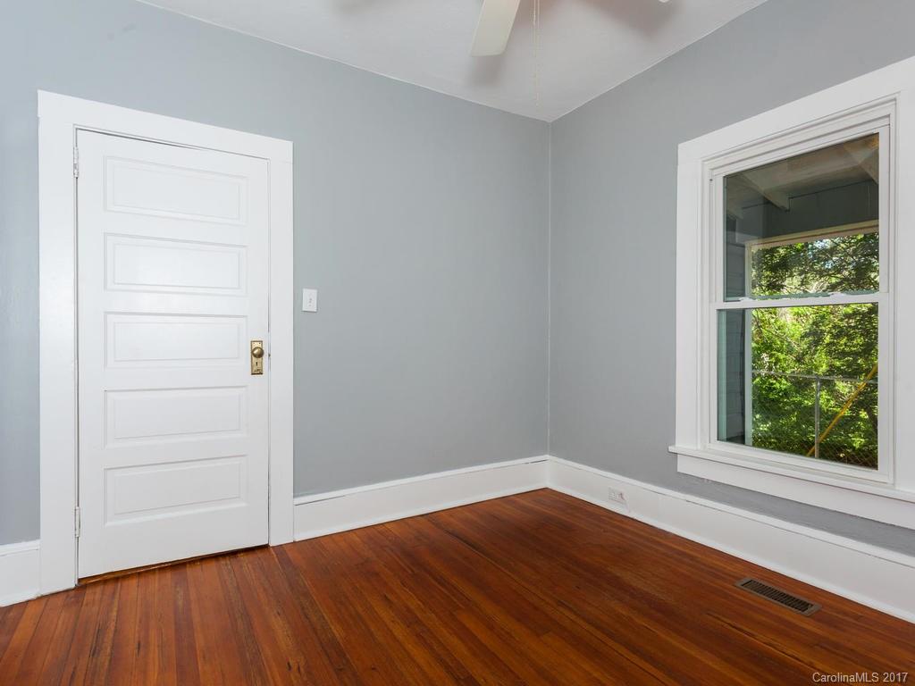 15 Greenwood Avenue Asheville NC 28806