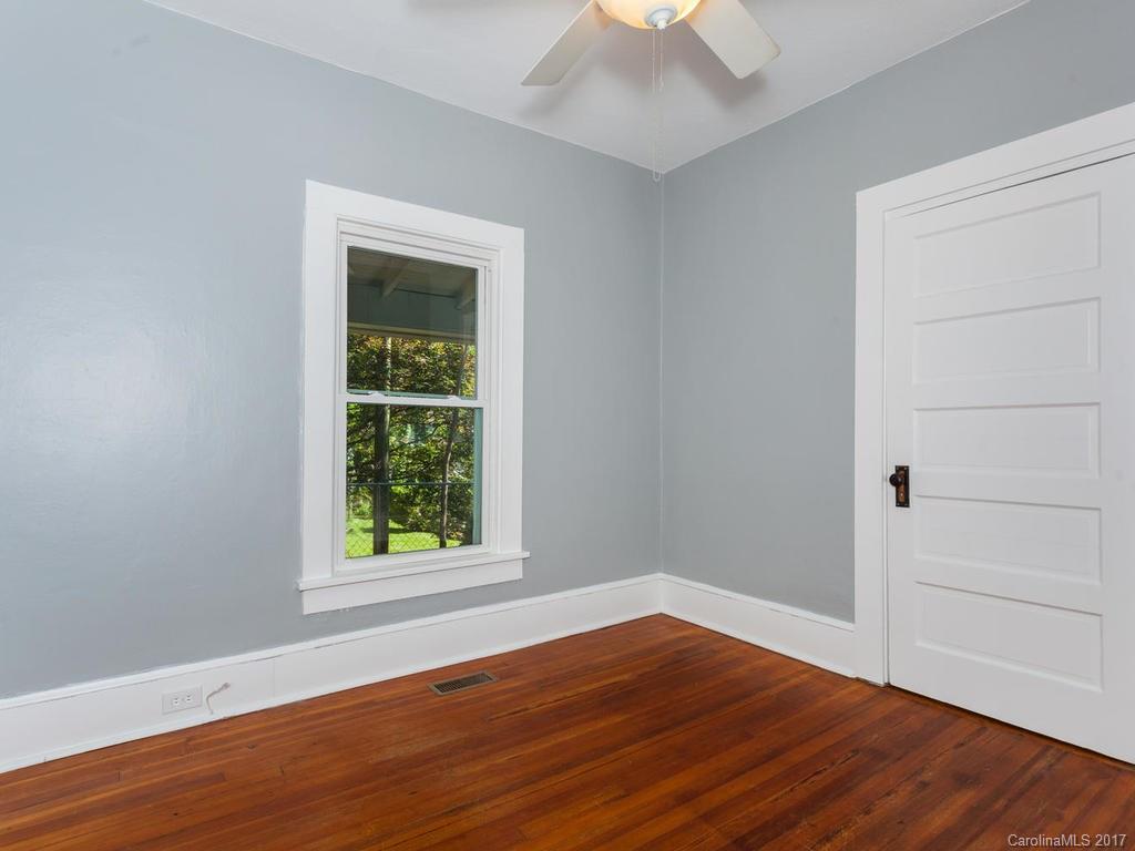 15 Greenwood Avenue Asheville NC 28806