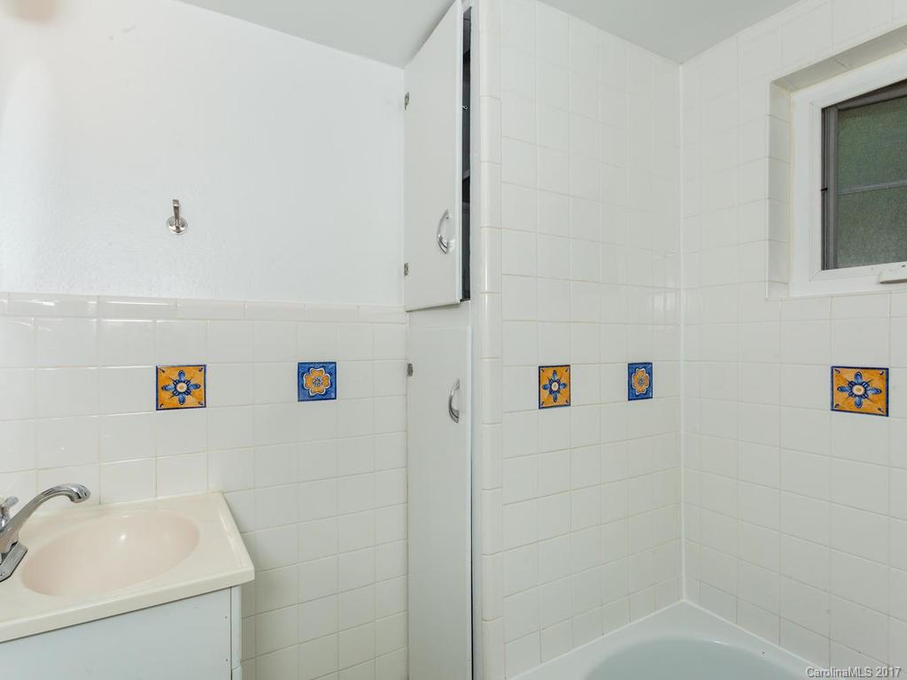15 Greenwood Avenue Asheville NC 28806