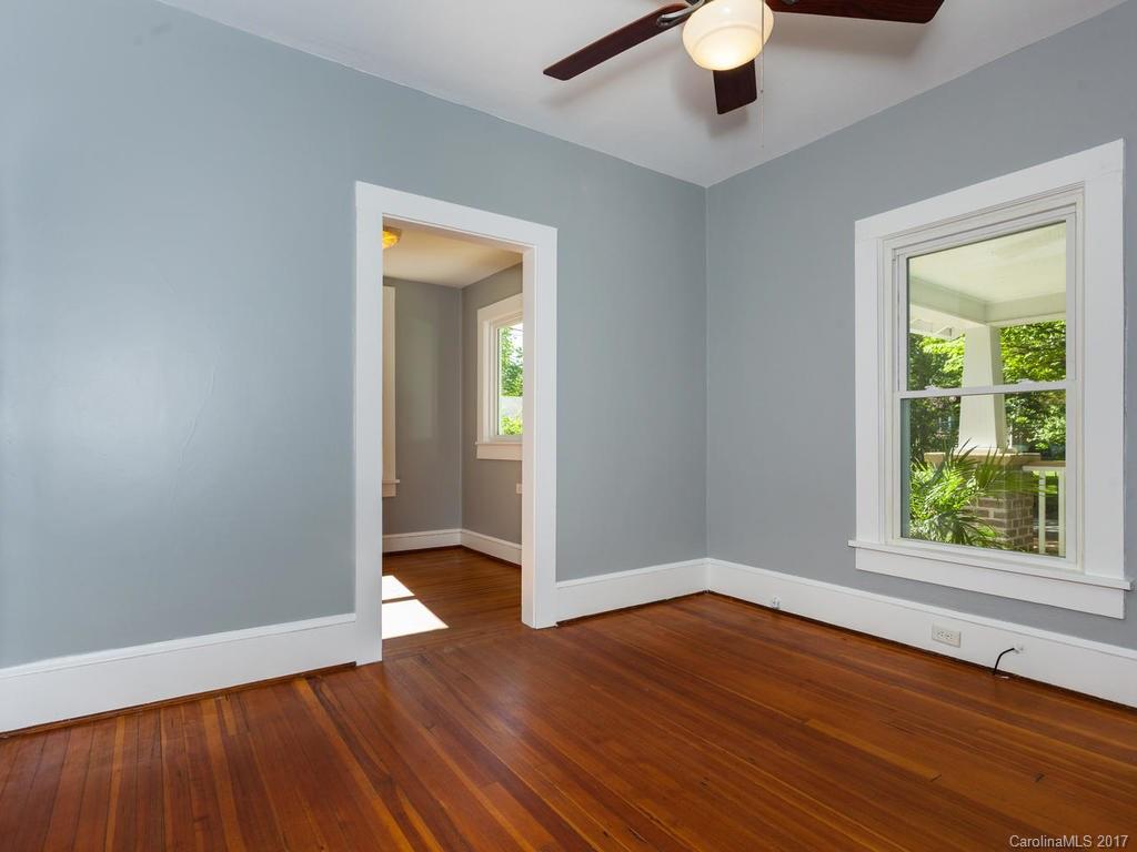 15 Greenwood Avenue Asheville NC 28806