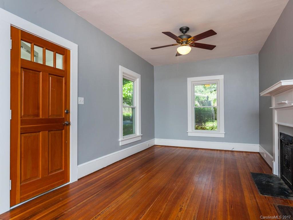 15 Greenwood Avenue Asheville NC 28806