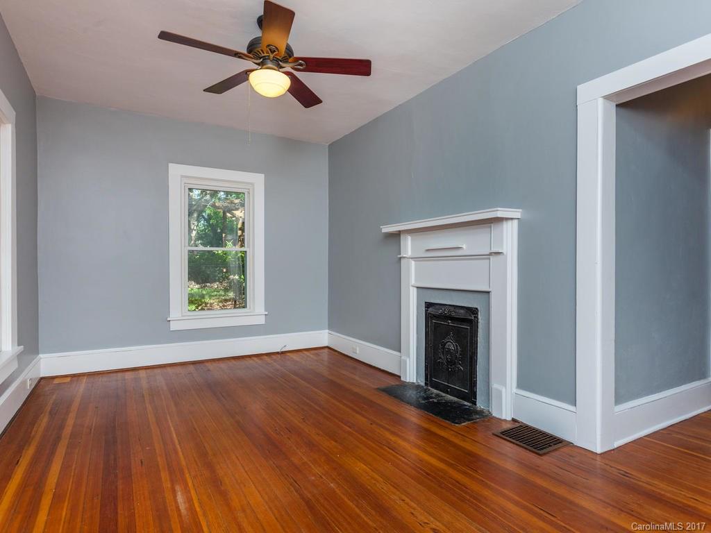 15 Greenwood Avenue Asheville NC 28806