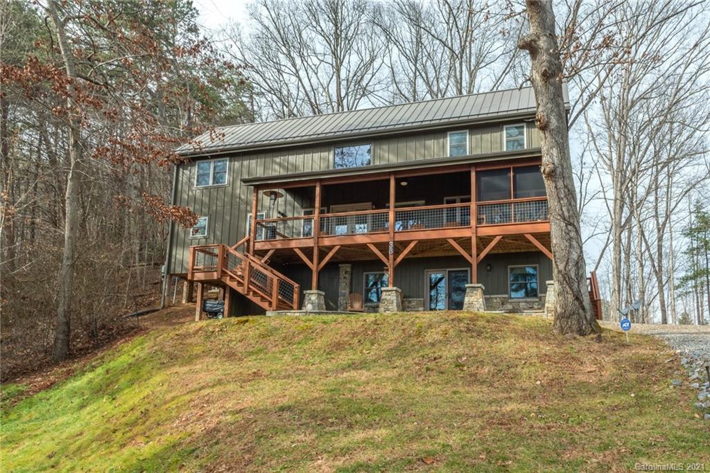 38 Bakers Acres Lane Leicester NC 28748
