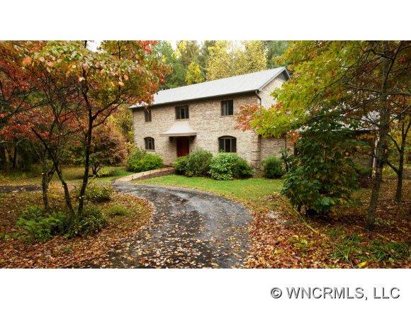 1 Sourwood Lane Fletcher NC 28732