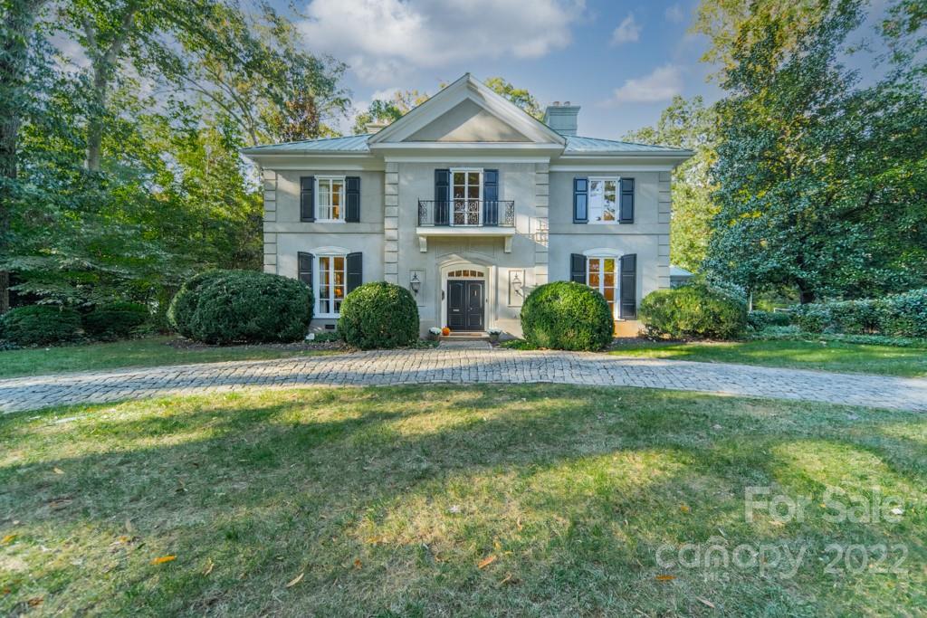 2430 Lemon Tree Lane Charlotte NC 28211
