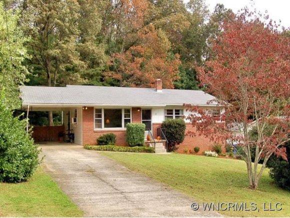 8 Debra Lane Asheville NC 28806
