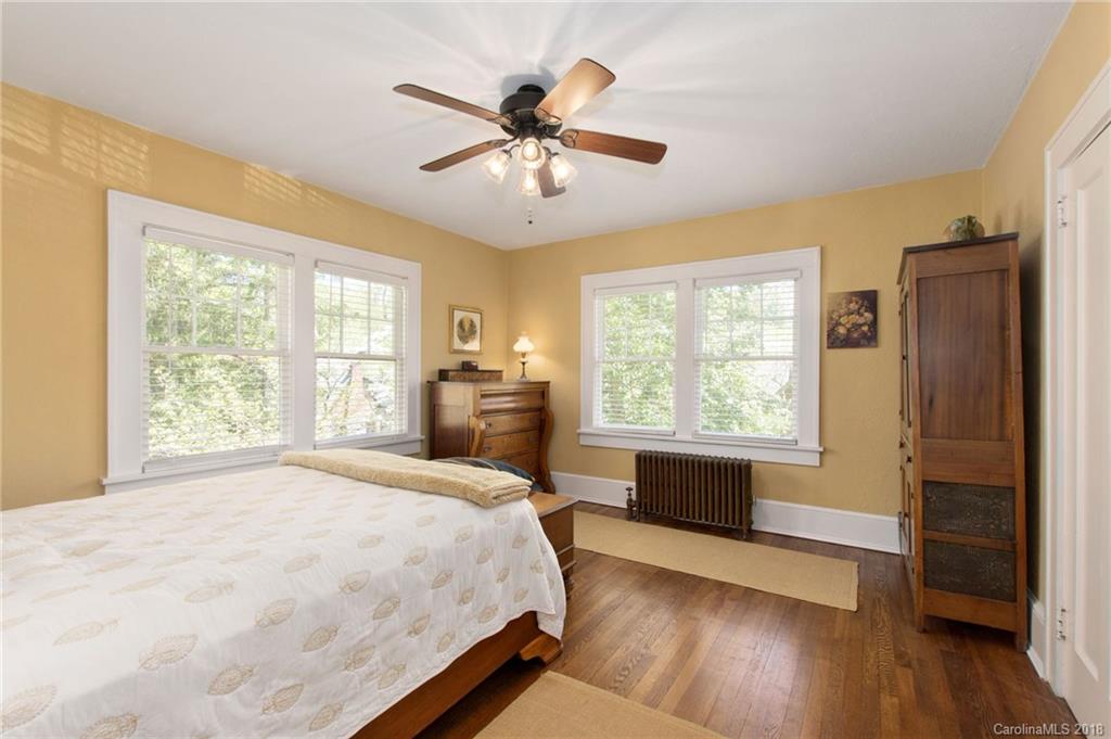64 Tacoma Circle Asheville NC 28801