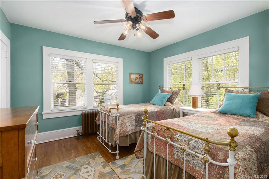 64 Tacoma Circle Asheville NC 28801