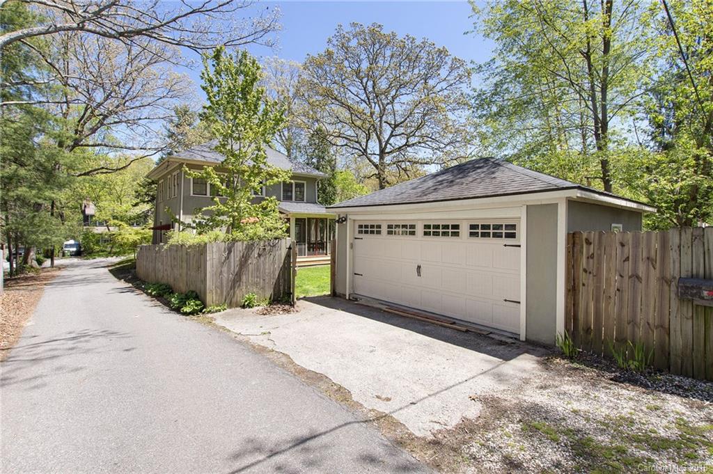 64 Tacoma Circle Asheville NC 28801