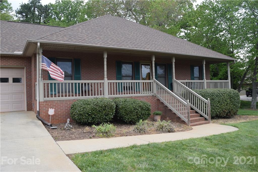 2737 Prince Drive Lincolnton NC 28092