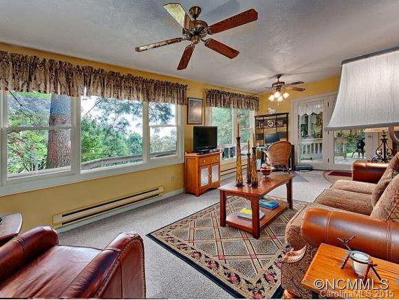 1281 Apple Creek Acres Waynesville NC 28786