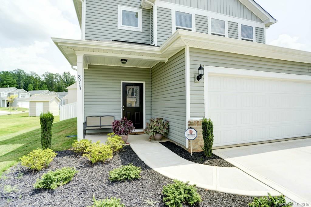 8913 Paddle Oak Road Charlotte NC 28227