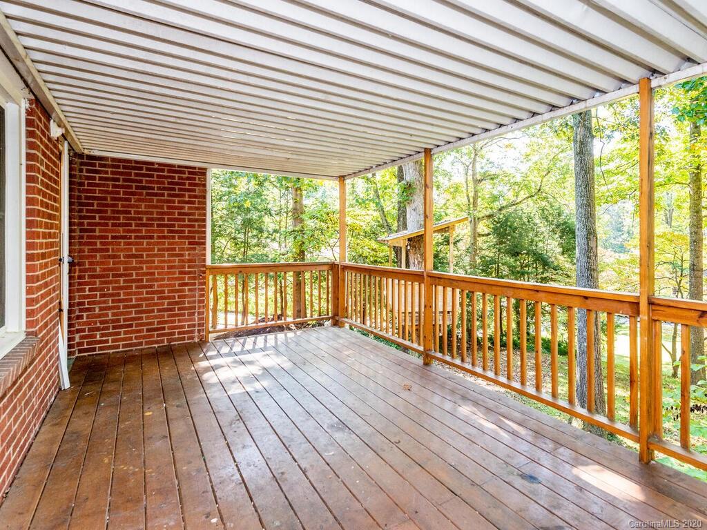 75 School Road Asheville NC 28806