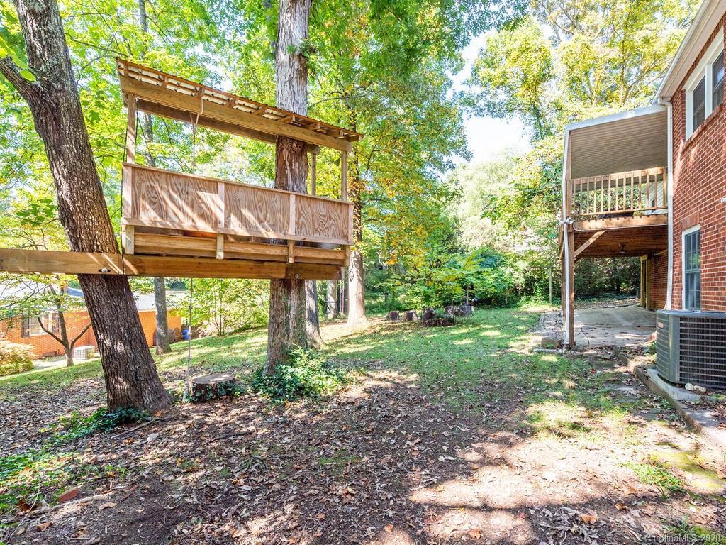 75 School Road Asheville NC 28806