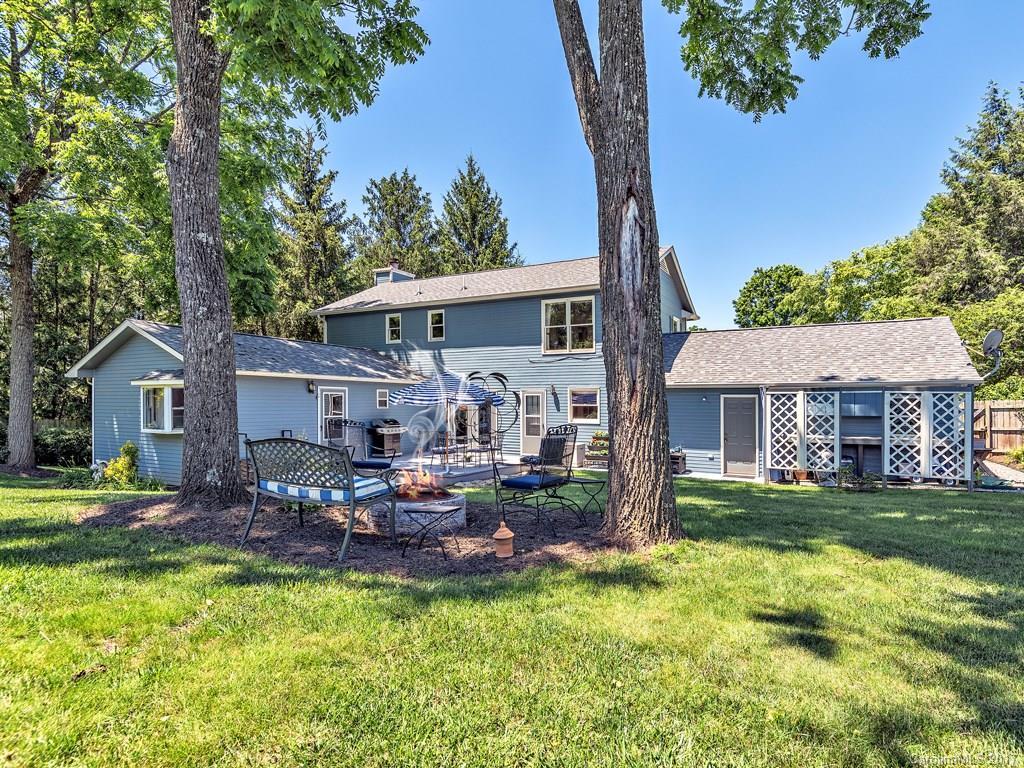 556 Lakeshore Drive Extension Asheville NC 28804