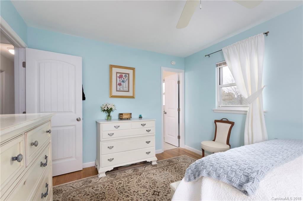 30 Mountain Terrace Asheville NC 28806