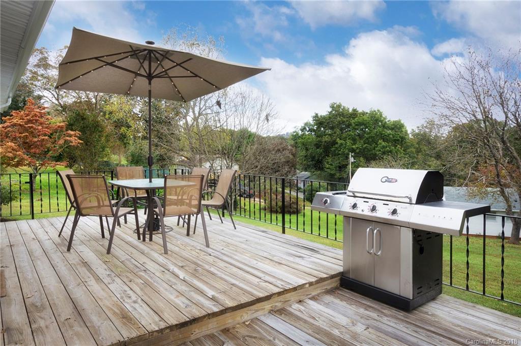30 Mountain Terrace Asheville NC 28806