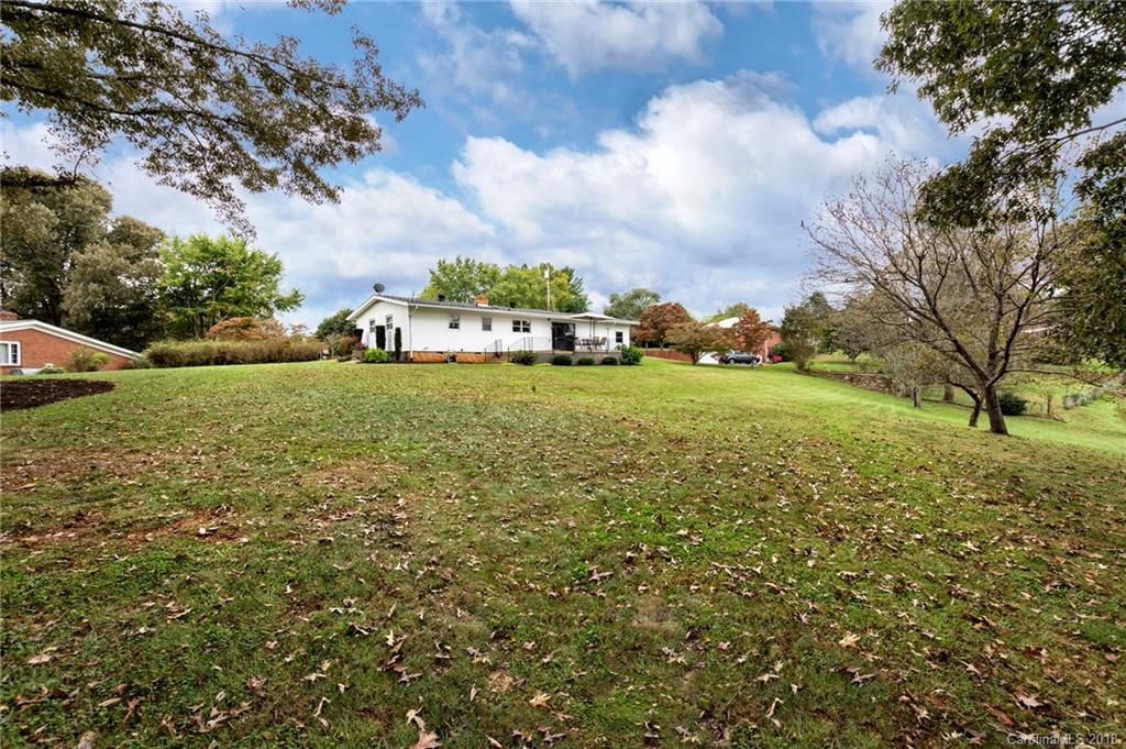 30 Mountain Terrace Asheville NC 28806