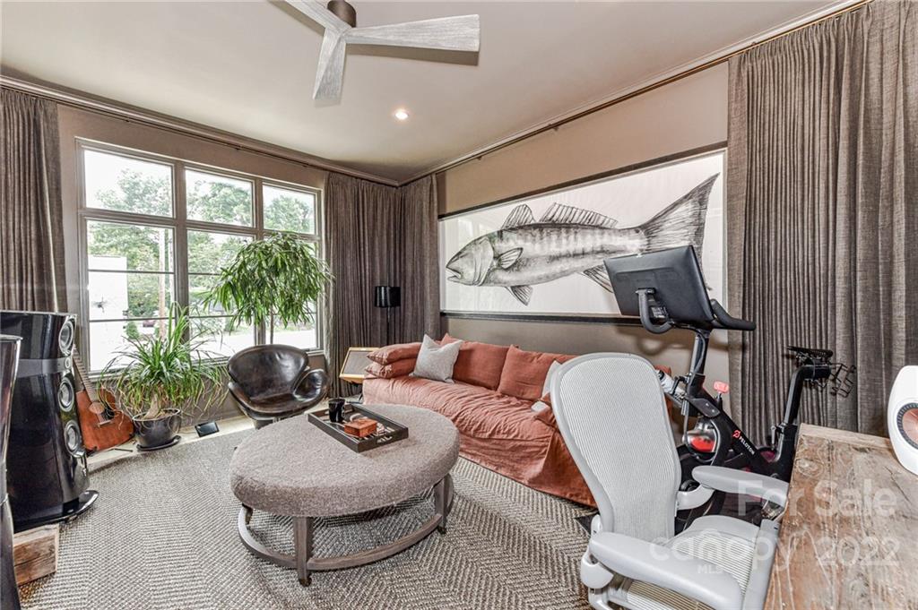 2819 Kenwood Sharon Lane Charlotte NC 28211