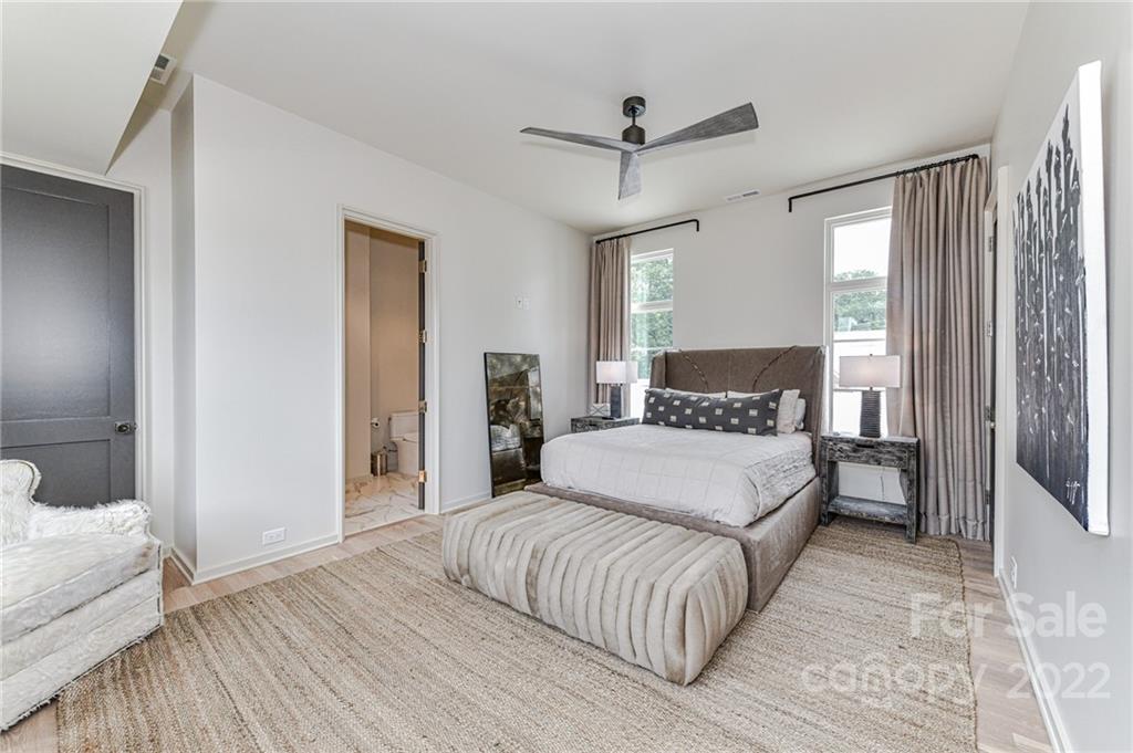 2819 Kenwood Sharon Lane Charlotte NC 28211